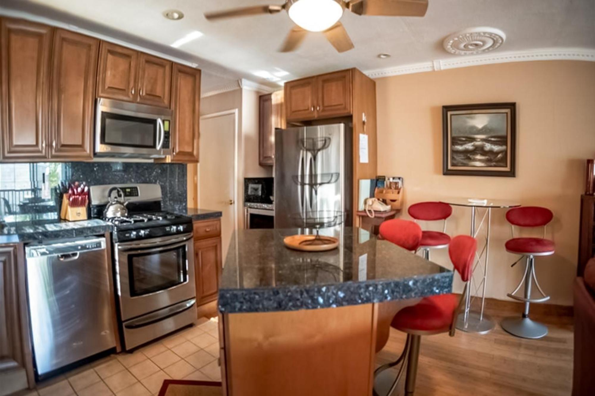 Apartamento Wavecrest Kaunakakai Habitación foto